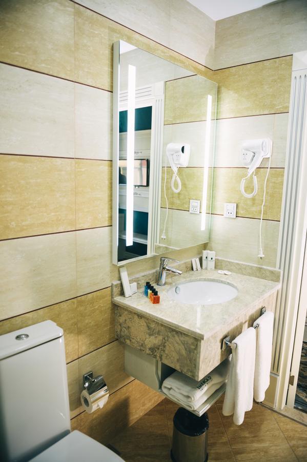 Emerald Suite Hotel バクー エクステリア 写真