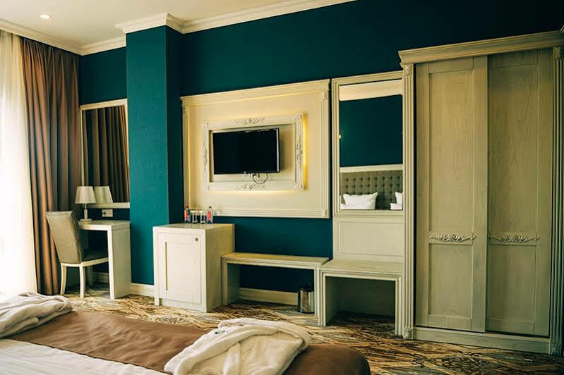 Emerald Suite Hotel バクー エクステリア 写真