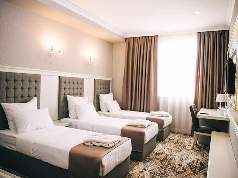 Emerald Suite Hotel バクー エクステリア 写真